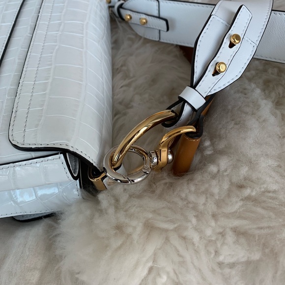 ✨ Chloe ✨ C Croc-Embossed Leather Shoulder Bag - Picture 7 of 8